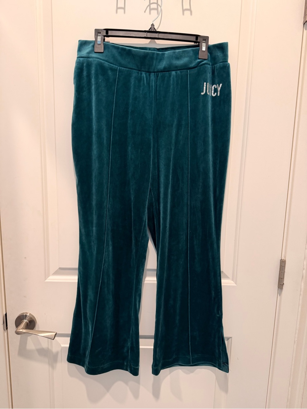 Juicy Couture Velvet Flare Sweatpants Size XL Green